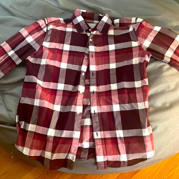 American Eagle maroon plaid shirt - Picture 1 of 1